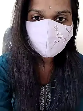 Snapshot of Triveni-Lovely chatting on 01-06-25, 08:57 Triveni-Lovely online show from 01-06-25, 08:57