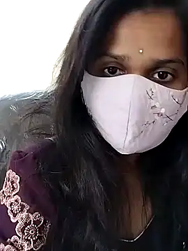 Snapshot of Triveni-Lovely chatting on 01-09-25, 08:34 Triveni-Lovely online show from 01-09-25, 08:34