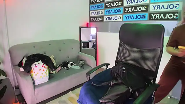 Amy hoy69 online show from 09-19-25, 02:35