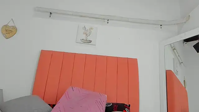 satsu u online show from 10-11-25, 07:01