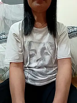 Asian girl13 online show from 04-18-26, 11:27