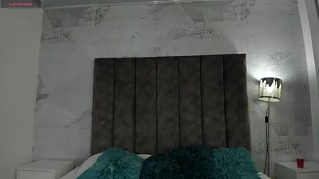 IsabellaGrey19 online show from 02-08-25, 07:38