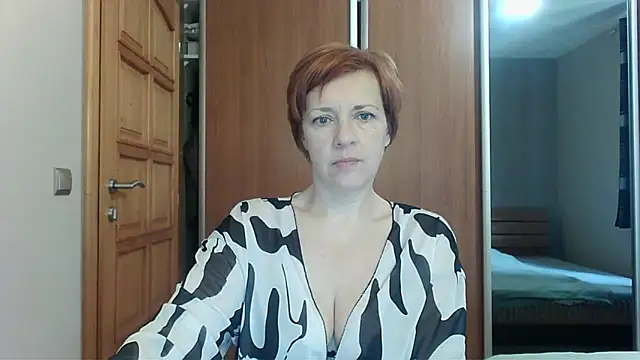 Snapshot of LoraLoraMay chatting on 04-23-26, 07:52 LoraLoraMay online show from 04-23-26, 07:52