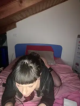 OniricFemme online show from 03-15-25, 01:30