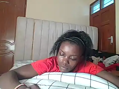 Snapshot of awino001 chatting on 12-30-24, 02:19 awino001 online show from 12-30-24, 02:19