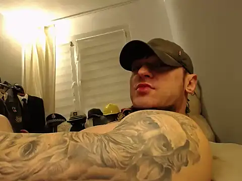 ballardbret online show from 11-12-25, 01:39