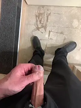 cmp24 online show from 03-21-25, 01:56