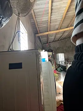 Snapshot of Milk_Mom99 chatting on 12-04-24, 03:48 Milk Mom99 online show from 12-04-24, 03:48