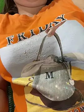 Snapshot of Milk_Mom99 chatting on 10-12-25, 07:18 Milk Mom99 online show from 10-12-25, 07:18