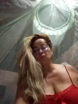 natally ross21 online show from 11-08-25, 06:35