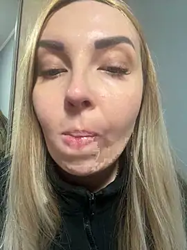 Snapshot of Aleksandrakis chatting on 01-20-25, 04:45 Aleksandrakis online show from 01-20-25, 04:45