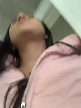 luna asss online show from 01-08-25, 07:24