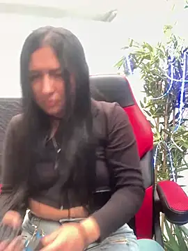 luna asss online show from 02-26-25, 02:14