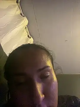 luna asss online show from 02-25-26, 09:35