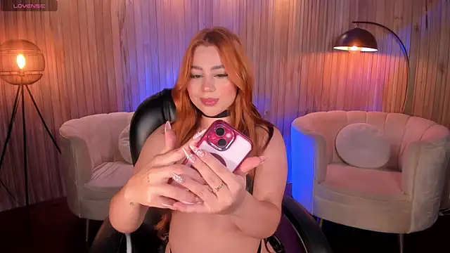 SamanthaKlein  online show from 12-29-24, 03:54