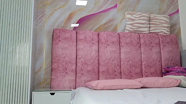 kendal rossi online show from 03-06-26, 11:50