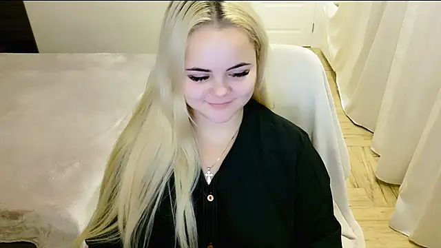 lovely-eyes online show from 01-11-25, 09:57