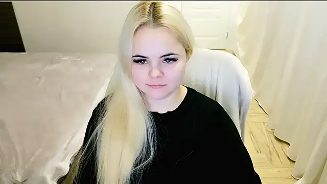 lovely-eyes online show from 02-09-25, 01:55