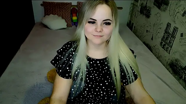 Snapshot of lovely-eyes chatting on 05-06-26, 08:03 lovely-eyes online show from 05-06-26, 08:03