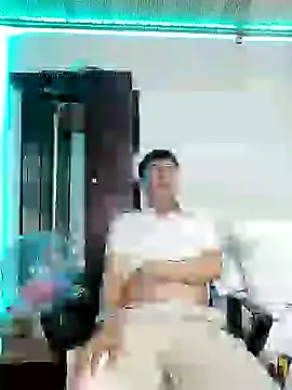 Naim  cruise online show from 12-13-24, 03:27