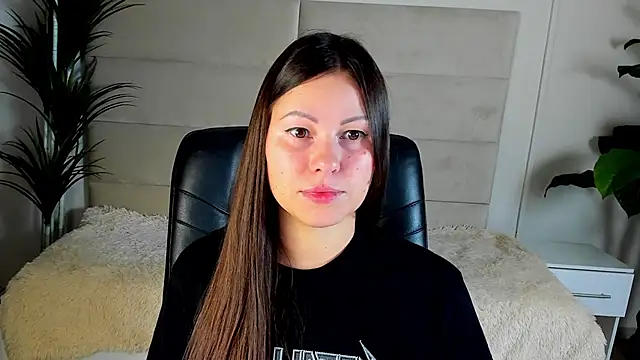 Snapshot of Dana__dom chatting on 11-21-25, 12:43 Dana dom online show from 11-21-25, 12:43