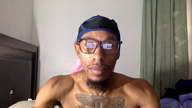 KingDerRico online show from 10-11-25, 03:10