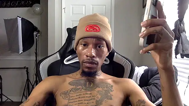 KingDerRico online show from 02-05-26, 06:34