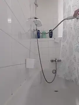 Snapshot of Chriso0007 chatting on 02-25-25, 02:54 Chriso0007 online show from 02-25-25, 02:54