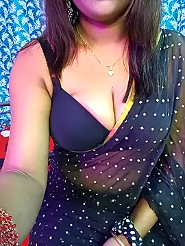 Snapshot of beauty_alina chatting on 01-23-25, 10:22 beauty alina online show from 01-23-25, 10:22