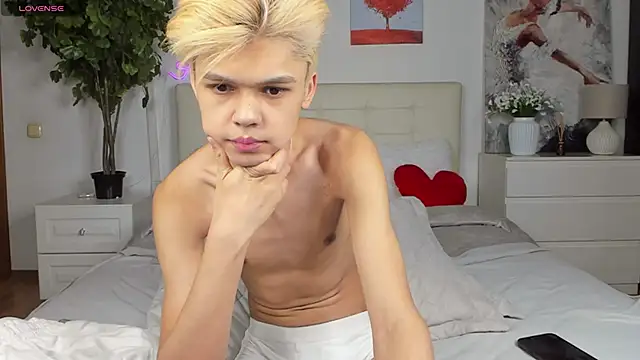 Felix Rey online show from 02-14-25, 11:09