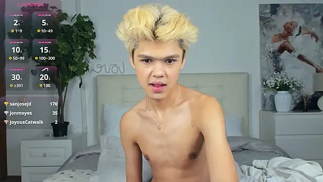 Felix Rey online show from 03-07-25, 10:43