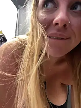 Sweet   Emily online show from 03-12-25, 08:19