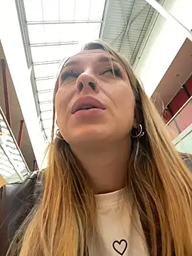 Sweet   Emily online show from 09-25-25, 02:10