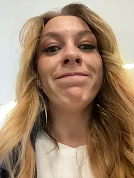 Sweet   Emily online show from 10-06-25, 01:19