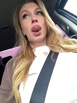 Sweet   Emily online show from 10-10-25, 01:10