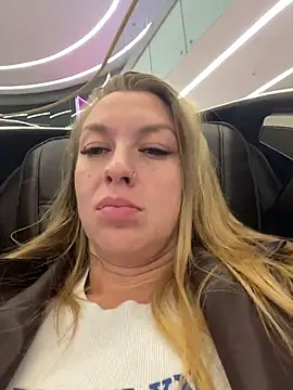 Sweet   Emily online show from 11-12-25, 04:40