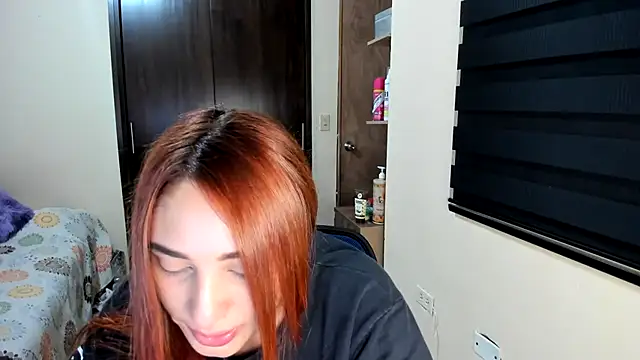 Snapshot of Amy_Walker chatting on 10-09-25, 06:28 Amy Walker online show from 10-09-25, 06:28