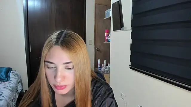 Snapshot of Amy_Walker chatting on 06-06-26, 04:44 Amy Walker online show from 06-06-26, 04:44