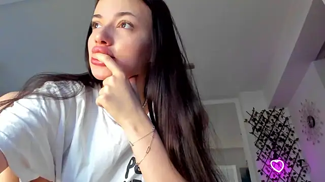 IreneVON online show from 02-20-25, 06:06