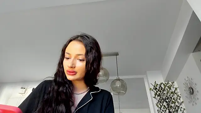 IreneVON online show from 03-20-25, 05:35