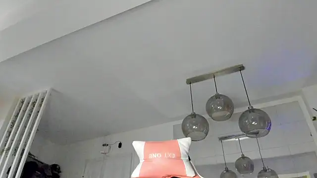 IreneVON online show from 10-17-25, 03:53