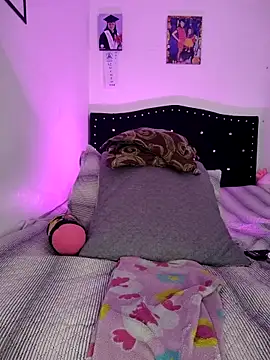 Snapshot of EimyParker_ chatting on 03-02-26, 08:04 EimyParker online show from 03-02-26, 08:04