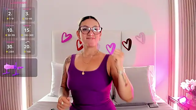 Snapshot of Emily_robertss chatting on 02-18-26, 07:21 Emily robertss online show from 02-18-26, 07:21