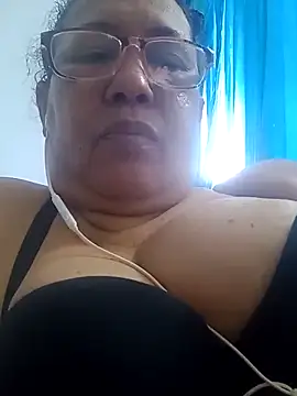 Snapshot of MilfPleasure chatting on 12-14-25, 10:03 MilfPleasure online show from 12-14-25, 10:03