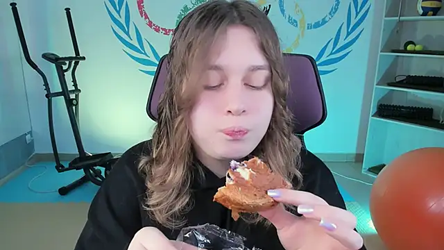 FioraMarmoris online show from 01-24-25, 09:17