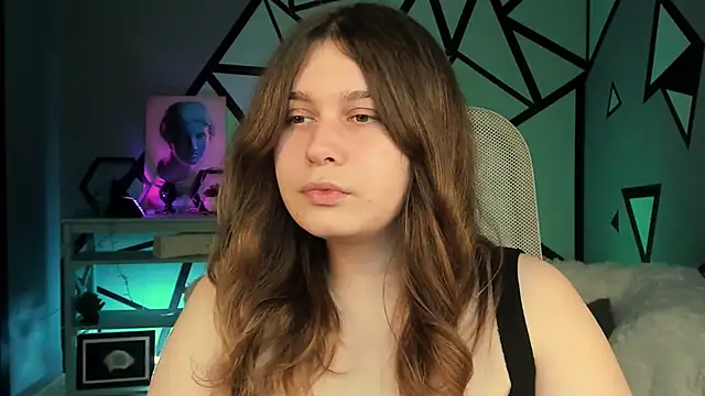 FioraMarmoris online show from 10-13-25, 01:44