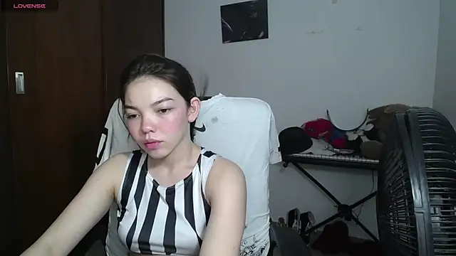 venelope1 online show from 02-22-25, 05:23