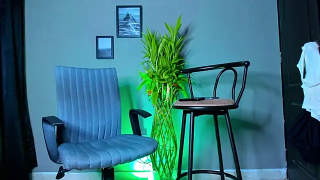 Damian 022 online show from 11-13-25, 11:09