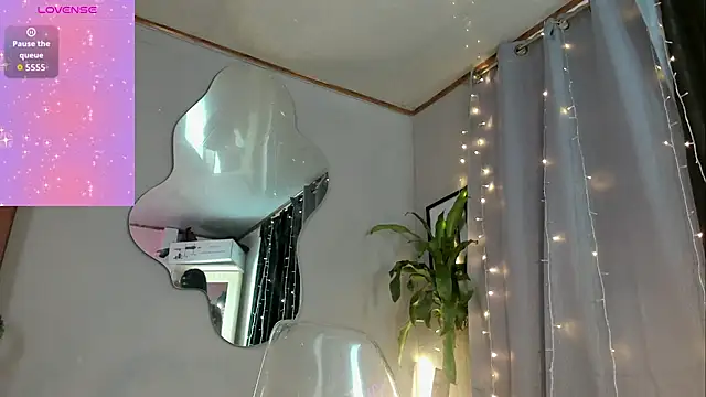 Snapshot of angeli_sexi chatting on 11-14-25, 11:02 angeli sexi online show from 11-14-25, 11:02