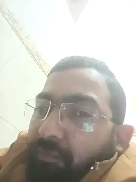 Snapshot of sagarghai07 chatting on 01-19-26, 06:17 sagarghai07 online show from 01-19-26, 06:17